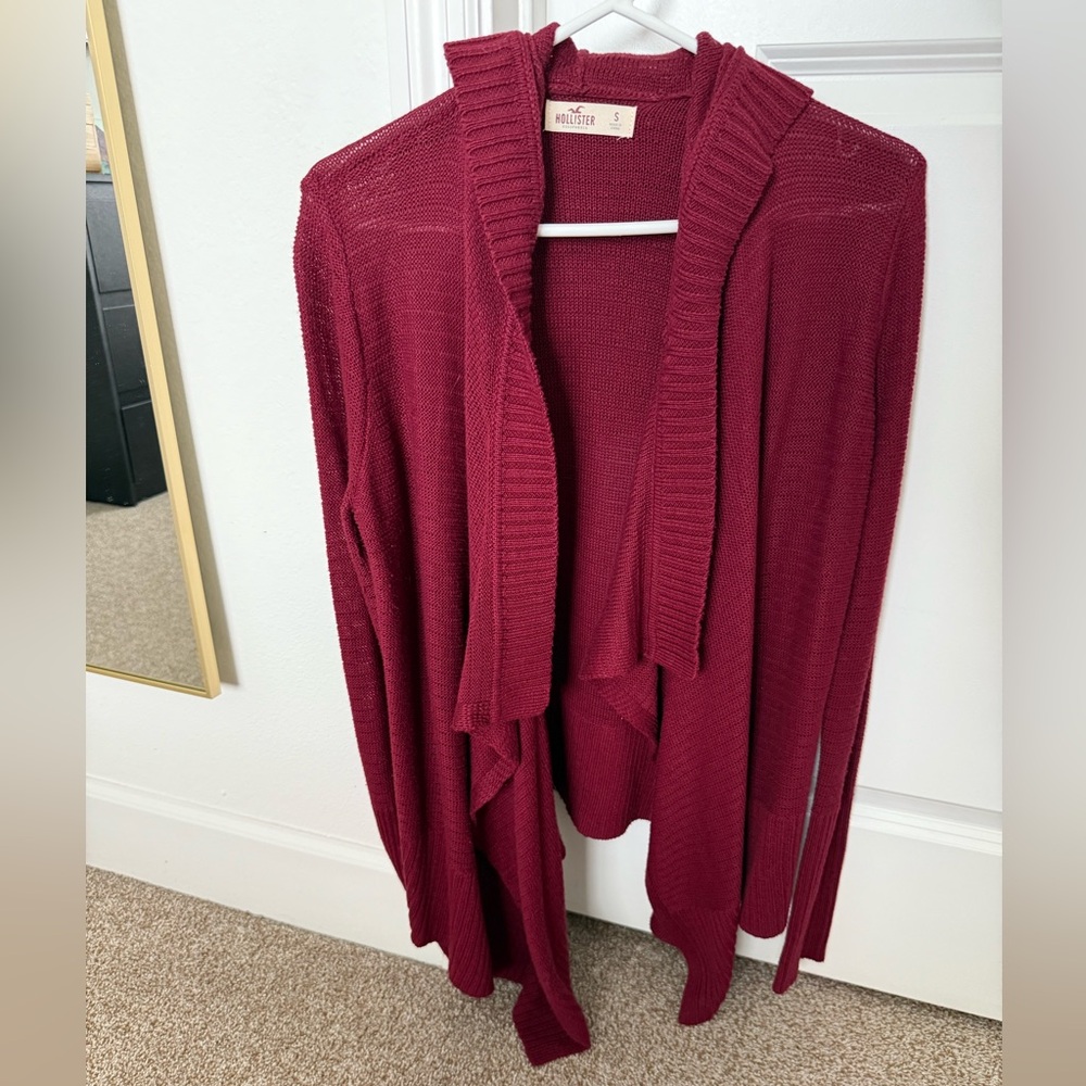 Hollister Cardigan